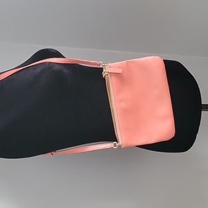HW PEI VEGAN 3 Pocket Crossbody bag
